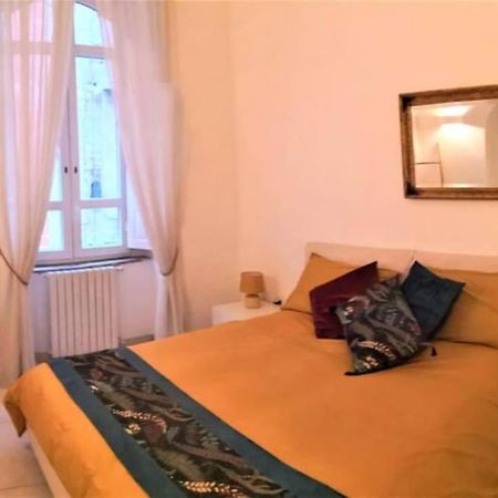 Alkimia Apartment Наполи Екстериор снимка