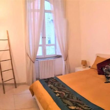 Alkimia Apartment Наполи Екстериор снимка