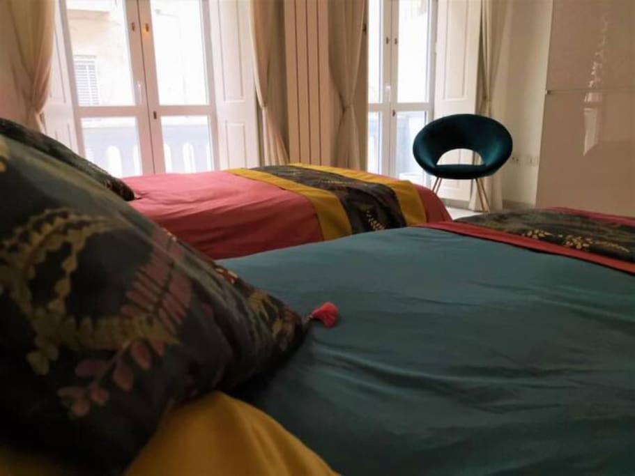 Alkimia Apartment Наполи Екстериор снимка